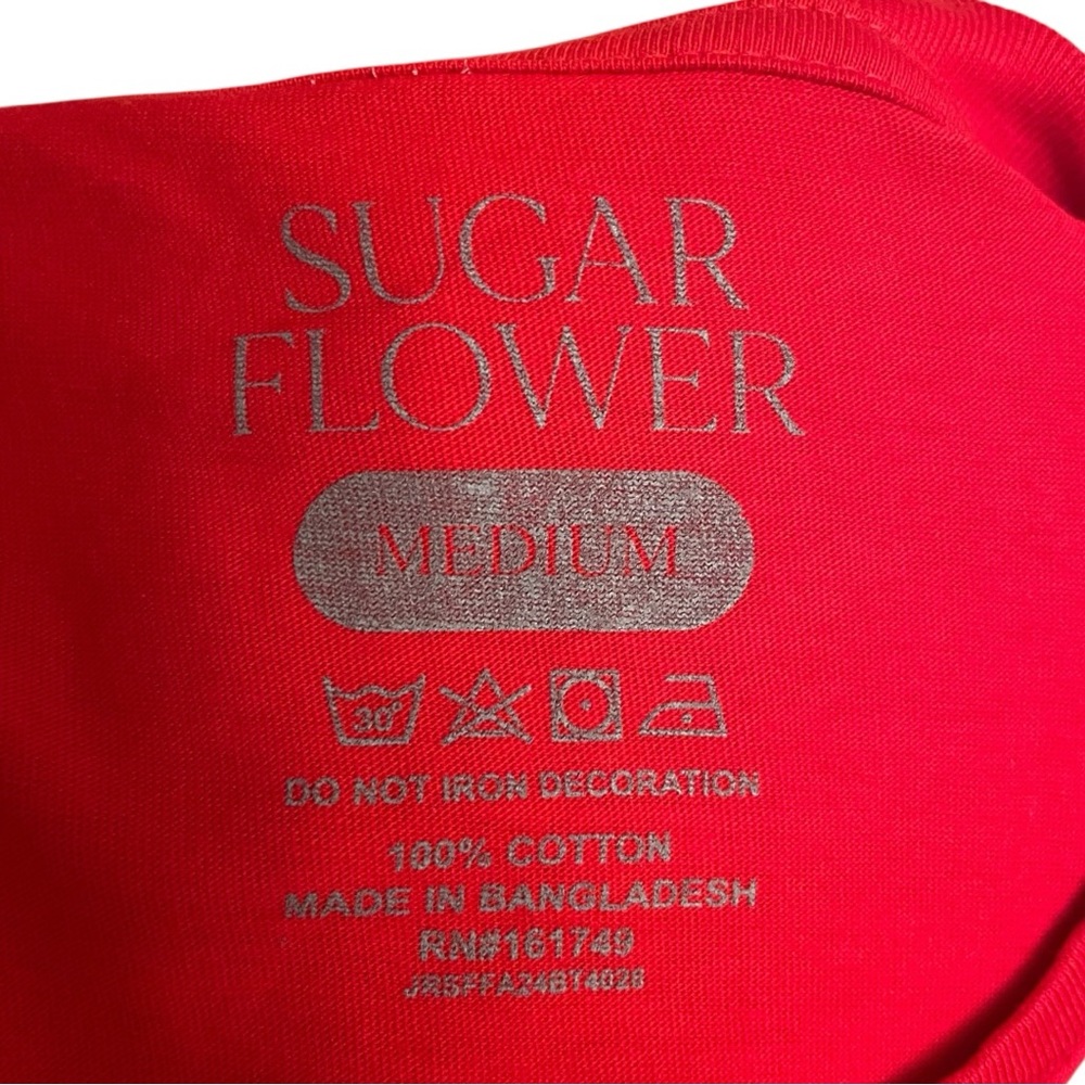 NWOT Sugar Flower Vibrant Red 'Style Icon' Short Sleeve Tee - Picture 3 of 3